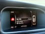 Volvo V40 2.0 T4 Business Sport | R-Design | Full LED | Stoelverwarming | BSR Uitlaat | Dealer Onderhouden