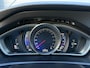Volvo V40 2.0 T4 Business Sport | R-Design | Full LED | Stoelverwarming | BSR Uitlaat | Dealer Onderhouden