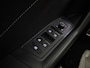Volkswagen T-Roc TSI 110PK R-LINE BUSINESS CAMERA/MASSAGE/IQ.LIGHT