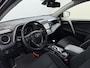 Toyota RAV4 2.5 Hybrid 197PK Automaat Adap.Cruise Camera Stoelverwarming Navi Ecc Bluetooth Style Elek.Achterklep Regen-Lichtsensor Lane Assist Privacy Glas Lmv Pdc Isofix