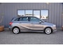 Mercedes-Benz B-klasse 180 Ambition 122pk Aut. * Leer * Xenon * Cruise * PDC V+A * Mooie auto