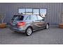 Mercedes-Benz B-klasse 180 Ambition 122pk Aut. * Leer * Xenon * Cruise * PDC V+A * Mooie auto