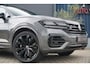 Volkswagen Touareg 3.0 TSi 4MOTION R LUCHTVERING|TREKHAAK|PANO