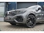 Volkswagen Touareg 3.0 TSi 4MOTION R LUCHTVERING|TREKHAAK|PANO