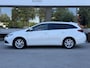 Toyota Auris Touring Sports 1.8 Hybr. Trend | Trekhaak | Panoramadak | Camera |