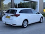 Toyota Auris Touring Sports 1.8 Hybr. Trend | Trekhaak | Panoramadak | Camera |