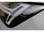 Volvo XC90 2.0 T8 Plug-in hybrid AWD Ultra Dark Exec. Ed. | Long Range | Volvo Car UX | Digital Service Pack 48 maanden | Driver Awareness | Driver Assistance | Volvo Guard Alarm | Visual Park Assist | Matrix Led koplampen | Nappa leder | Massagestoelen voor | Stoelventilatie voor | Elektrisch bedienbaar glazen panoramisch schuif-/kanteldak | Volvo on Call | Elektrisch bedienbare achterklep | Highend Audio by Bowers & Wilkins | 22" 7-Dubbel Spaaks Black Diamond Cut velgen | Grafisch Headup Display | Luchtvering | Verwarmbaar stuurwiel | Google Maps navigatie | Google Assistant | Nubuck hemelbekleding | Verwarmbare voorstoelen | Verwarmbare achterbank op buitenste zitplaatsen | Getinte ramen achter | Draadloze telefoonoplader | Zonneschermen achter