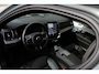 Volvo XC90 2.0 T8 Plug-in hybrid AWD Ultra Dark Exec. Ed. | Long Range | Volvo Car UX | Digital Service Pack 48 maanden | Driver Awareness | Driver Assistance | Volvo Guard Alarm | Visual Park Assist | Matrix Led koplampen | Nappa leder | Massagestoelen voor | Stoelventilatie voor | Elektrisch bedienbaar glazen panoramisch schuif-/kanteldak | Volvo on Call | Elektrisch bedienbare achterklep | Highend Audio by Bowers & Wilkins | 22" 7-Dubbel Spaaks Black Diamond Cut velgen | Grafisch Headup Display | Luchtvering | Verwarmbaar stuurwiel | Google Maps navigatie | Google Assistant | Nubuck hemelbekleding | Verwarmbare voorstoelen | Verwarmbare achterbank op buitenste zitplaatsen | Getinte ramen achter | Draadloze telefoonoplader | Zonneschermen achter