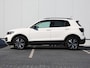 Volkswagen T-Cross 1.0 TSI Life 110pk DSG | Navigatie | Trekhaak | Airco | Camera | Cruise control | Dodehoek Detectie | Lichtmetalen Velgen |