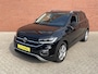 Volkswagen T-Cross 1.0 TSI 110pk DSG Style Navigatie Apple Carplay / Android Auto Camera Parkeer sensoren Dab Winterpakket Digitale Cockpit
