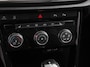 Volkswagen T-Roc 1.5 TSI 150pk DSG R-Line Navigatie Apple Carplay/Android Auto Parkeersensoren Camera Adaptive Cruise Control Dab Digitale Cockpit