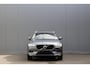 Volvo XC60 2.0 T4 Momentum Pro Panoramadak|Trekhaak|Leder|Winterpack