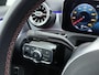 Mercedes-Benz A-klasse 200 164PK Automaat AMG Business Sol. Panoramadak Trekhaak Adap.Cruise Camera Navi Elek.Stoelen+Memory+Verwarmd Apple Carplay Android Auto Rijassistentiepakket Business Plus-pakket Pdc Privacy Glas DAB Bluetooth Lmv Isofix Apps 1.600KG Trekgewicht Origineel Nederlandse Auto