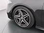 Mercedes-Benz A-klasse 200 164PK Automaat AMG Business Sol. Panoramadak Trekhaak Adap.Cruise Camera Navi Elek.Stoelen+Memory+Verwarmd Apple Carplay Android Auto Rijassistentiepakket Business Plus-pakket Pdc Privacy Glas DAB Bluetooth Lmv Isofix Apps 1.600KG Trekgewicht Origineel Nederlandse Auto