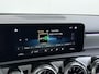Mercedes-Benz A-klasse 200 164PK Automaat AMG Business Sol. Panoramadak Trekhaak Adap.Cruise Camera Navi Elek.Stoelen+Memory+Verwarmd Apple Carplay Android Auto Rijassistentiepakket Business Plus-pakket Pdc Privacy Glas DAB Bluetooth Lmv Isofix Apps 1.600KG Trekgewicht Origineel Nederlandse Auto