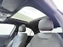 Mercedes-Benz A-klasse 200 164PK Automaat AMG Business Sol. Panoramadak Trekhaak Adap.Cruise Camera Navi Elek.Stoelen+Memory+Verwarmd Apple Carplay Android Auto Rijassistentiepakket Business Plus-pakket Pdc Privacy Glas DAB Bluetooth Lmv Isofix Apps 1.600KG Trekgewicht Origineel Nederlandse Auto