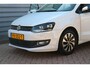 Volkswagen Polo 1.0 BlueMotion Edition O.a. Navi, Camera,Acc, Pdc, Carplay, Stoelverwarming, Etc... Rijklaar! All-in prijs!