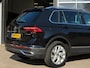 Volkswagen Tiguan 1.4 TSI 245pk eHybrid Elegance / Head Up / Trekhaak / IQ Light / Stoel + stuurverw. / Camera / BOVAG garantie