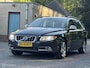 Volvo V70 2.5T Kinetic/LPG G3/NAP/APK/TREKHAAK/STLVW/OH DO