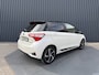 Toyota Yaris 1.5 Hybrid Bi-Tone Plus | Pano dak | PDC Achter | 10 jr GARANTIE | Rijklaar!!