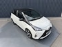 Toyota Yaris 1.5 Hybrid Bi-Tone Plus | Pano dak | PDC Achter | 10 jr GARANTIE | Rijklaar!!