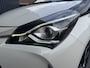 Toyota Yaris 1.5 Hybrid Bi-Tone Plus | Pano dak | PDC Achter | 10 jr GARANTIE | Rijklaar!!