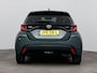 Toyota Yaris 1.5 Hybrid 115 Dynamic | Dodehoek detectie | Parkeersensoren voor/achter | Stoel-/stuurverwarming | Apple Carplay / Android Auto | Keyless | Adaptive Cruise | Clima | Camera | LED | 16 inch