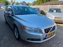 Volvo V70 2.5T Momentum Automaat LEER / PDC / TREKHAAK