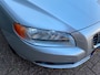 Volvo V70 2.5T Momentum Automaat LEER / PDC / TREKHAAK
