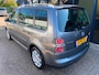 Volkswagen Touran 2.0-16V FSI Highline Automaat 63.758KM!!!