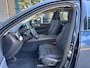 Volvo XC60 2.0 T8 AWD 335kw/456pk Aut8 Plug-in hybrid Plus Dark LUCHTVERING + PANORAMADAK + 360 CAMERA + MATRIX LED + HARMAN/KARDON + ADAPT.CRUISE + BLIS + HEAD-UP DISPLAY + LANE ASSIST + STOELVERWARMING V&A + PARKSENSOREN + 21” LM-VELGEN!!