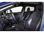 Volvo V40 T3 Polar Plus Sport - Panoramadak - Harman/Kardon audio - Parkeercamera achter - Verwarmde voorstoelen - Parkeersensoren voor & achter - Schakelpaddles aan stuur - Volvo On Call - Cruise Control - Navigatie - Standkachel - Extra getint glas - 17' LMV