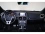 Volvo V40 T3 Polar Plus Sport - Panoramadak - Harman/Kardon audio - Parkeercamera achter - Verwarmde voorstoelen - Parkeersensoren voor & achter - Schakelpaddles aan stuur - Volvo On Call - Cruise Control - Navigatie - Standkachel - Extra getint glas - 17' LMV