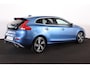 Volvo V40 T3 Polar Plus Sport - Panoramadak - Harman/Kardon audio - Parkeercamera achter - Verwarmde voorstoelen - Parkeersensoren voor & achter - Schakelpaddles aan stuur - Volvo On Call - Cruise Control - Navigatie - Standkachel - Extra getint glas - 17' LMV