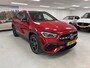 Mercedes-Benz GLA 250 e AMG Line Panorama Keyless Go Camera Led Sfeerverlichting