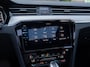 Volkswagen Passat Variant 1.4 TSI GTE | Pano | Leder | Surround View | Trekhaak | BTW