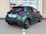 Toyota Yaris 1.5 Hybrid 115 Dynamic|Forest Green|Apple CarPlay/Parkeersensoren|Camera|Stoelverw.|Stuurverw.|4-seiz.banden
