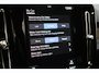 Volvo XC40 T5 262PK [Plug-In] Plus Dark | Trekhaak | BLIS | Adaptieve Cruise | Nubuck |
