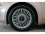 Fiat 500e Urban 24 kWh | Camera | Stoelverwarming Parkeersensoren | Apple Carplay & Android Auto | Keyless | Lichtmetalen velgen |