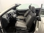 Volkswagen T-Roc Cabrio 1.5 TSI Style Clima, Parkeersensoren, Virtual desk, Apple carplay, Cruise control adaptief, Lichtmetalen velgen
