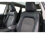 Toyota Auris Touring Sports 1.8 Hybrid Lease Pro | Panoramadak | Navigatie | Stoelverwarming | Parkeersensoren voor/achter | LED | Keyless | Cruise Control | Clima | Camera | 16 inch | Rijstrooksensor | Bluetooth