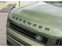 Land Rover Defender 110 P300e 110 X-Dynamic HSE | Full Options | Urban WX-2R | Incl. Winterbanden | Woolstone Green | Ebony leder |