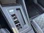 Volkswagen Golf 1.5 eTSI R-Line | WORDT VERWACHT | PANORAMADAK | ACHTERUITRIJCAMERA | TREKHAAK | DODEHOEK | STOELVERWARMING | STUURVERWARMING | PRIVACY GLASS |
