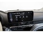 Fiat 500e La Prima 42 kWh | SOH 93,5% | Panoramadak | Camera | Stoelverwarming | Navigatie | Keyless | 17 Inch Lichtmetalen velgen |