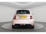Fiat 500e La Prima 42 kWh | SOH 93,5% | Panoramadak | Camera | Stoelverwarming | Navigatie | Keyless | 17 Inch Lichtmetalen velgen |
