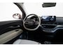 Fiat 500e La Prima 42 kWh | SOH 93,5% | Panoramadak | Camera | Stoelverwarming | Navigatie | Keyless | 17 Inch Lichtmetalen velgen |