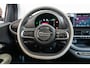 Fiat 500e La Prima 42 kWh | SOH 93,5% | Panoramadak | Camera | Stoelverwarming | Navigatie | Keyless | 17 Inch Lichtmetalen velgen |