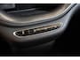 Fiat 500e La Prima 42 kWh | SOH 93,5% | Panoramadak | Camera | Stoelverwarming | Navigatie | Keyless | 17 Inch Lichtmetalen velgen |