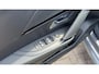 Peugeot 208 GT | Elektrische parkeerrem | Extra getinte achterste zijruiten en achterruit | Extra getinte achterste zijruiten en achterruit