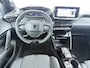 Peugeot 208 GT | Elektrische parkeerrem | Extra getinte achterste zijruiten en achterruit | Extra getinte achterste zijruiten en achterruit